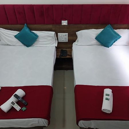 Hotel New Balaji Residency Βομβάη Εξωτερικό φωτογραφία