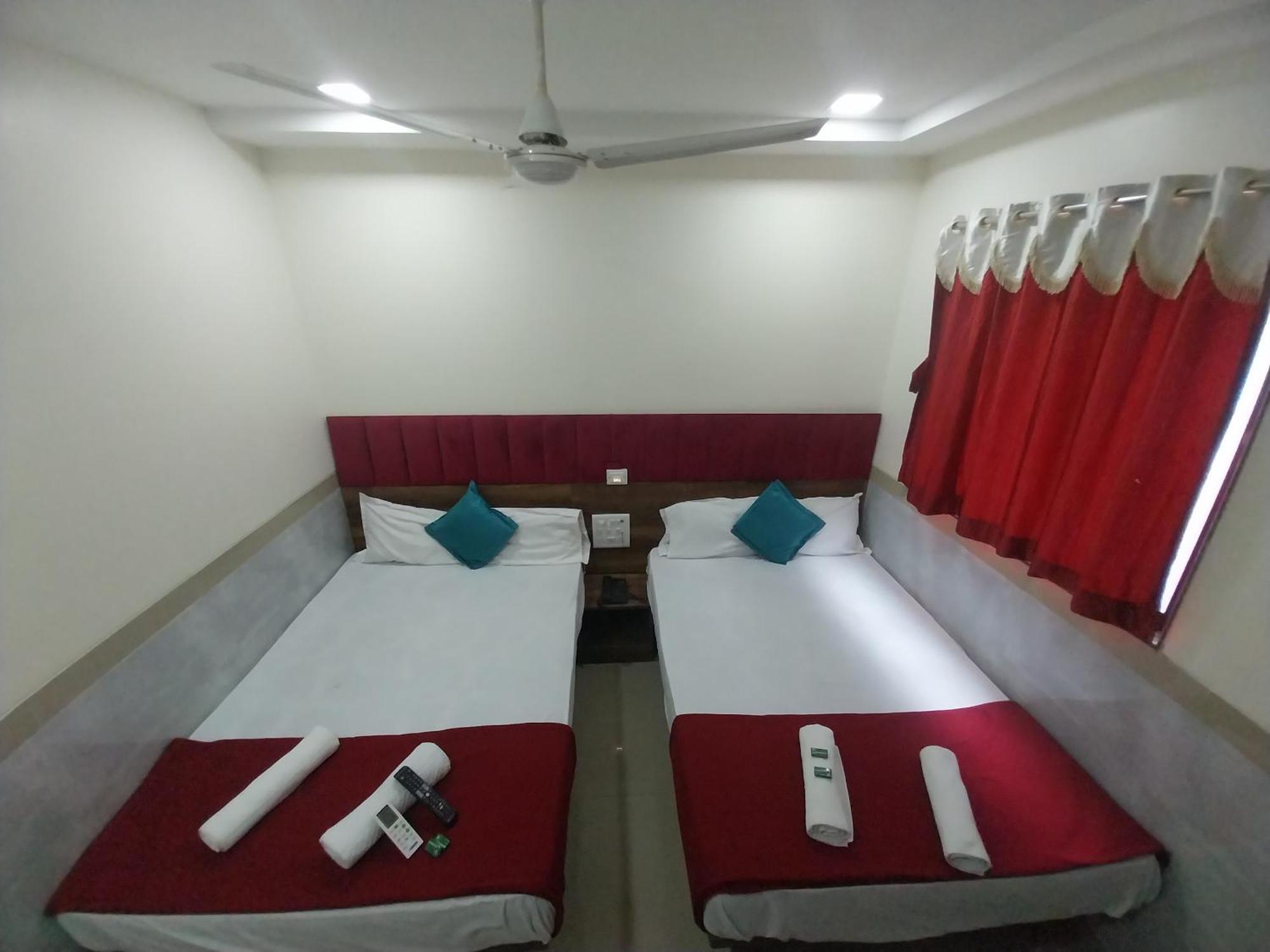 Hotel New Balaji Residency Βομβάη Εξωτερικό φωτογραφία